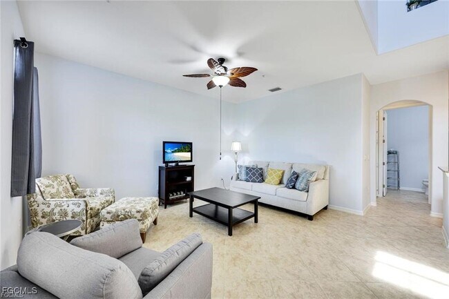 Photo - 11758 Izarra Way