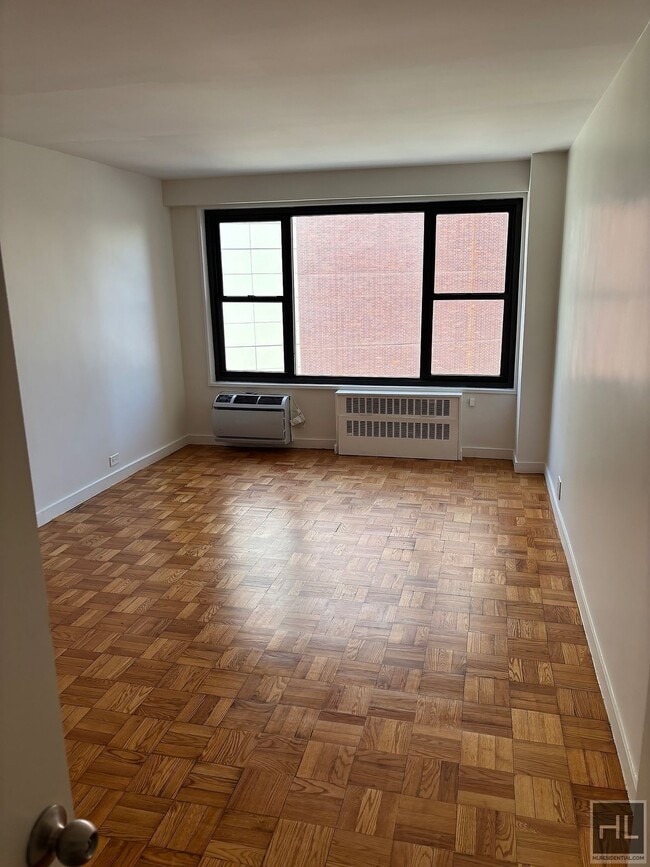 4TH AVE - 4TH AVE Apartamento Unidad 5C