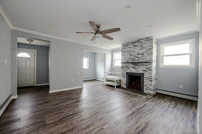 450 E Broadway Unit Main