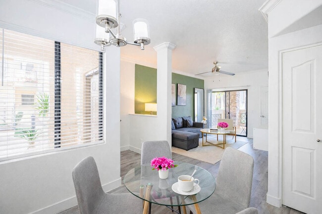 Building Photo - 2155 S 55th St Unit SI ID1386550P