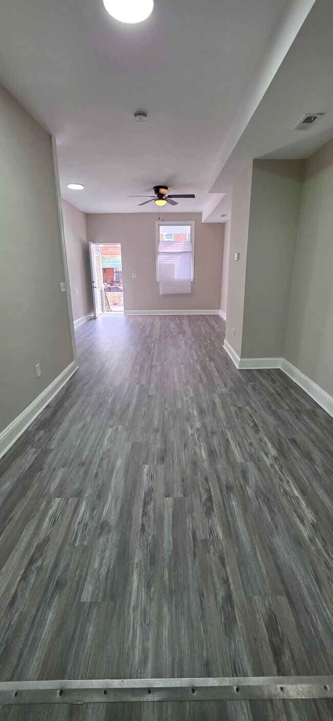 Photo - 5208 Denmore Ave