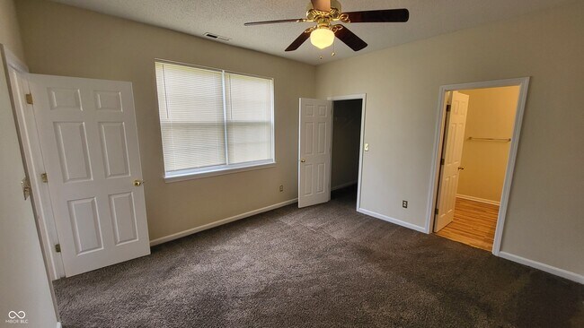 Photo - 6025 Prairie Meadow Dr