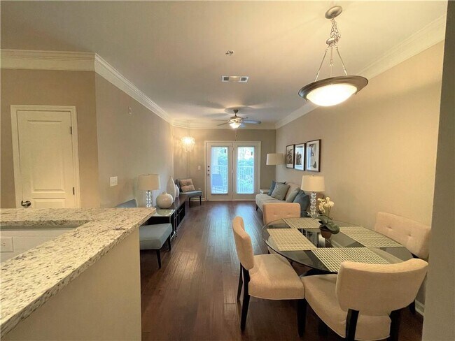 10 Perimeter Summit Blvd Unidad 4132