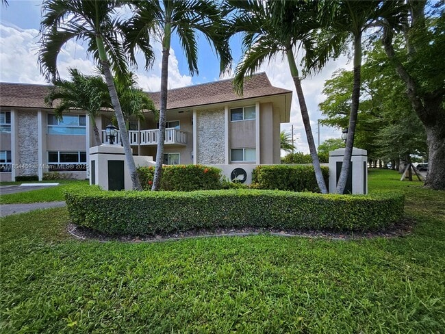 Building Photo - 7490 Miami Lakes Dr Unit A108 Rental