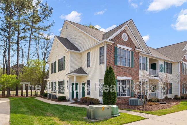 Photo - 1713 Kudrow Ln