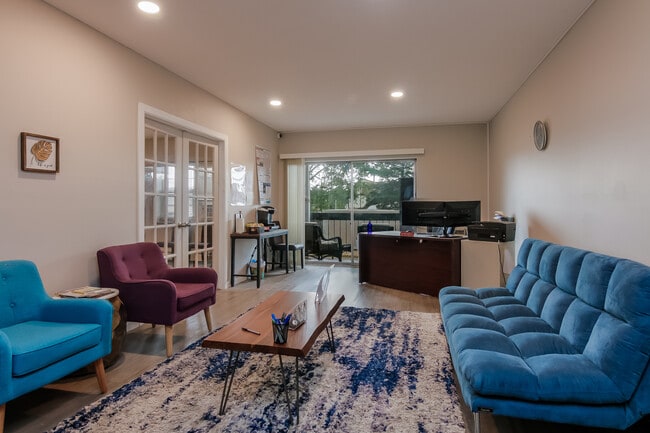 Photo - ReNew Bristol