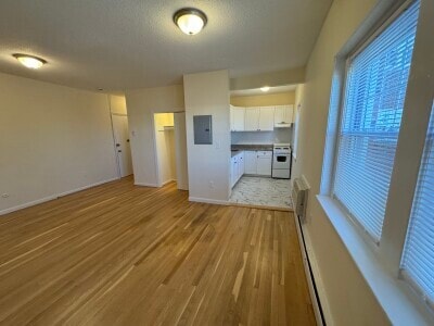 Photo - 2016 Commonwealth Ave