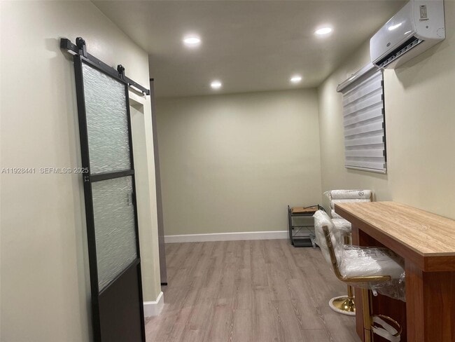 Photo - 14121 Kendale Lakes Blvd Unit 14121