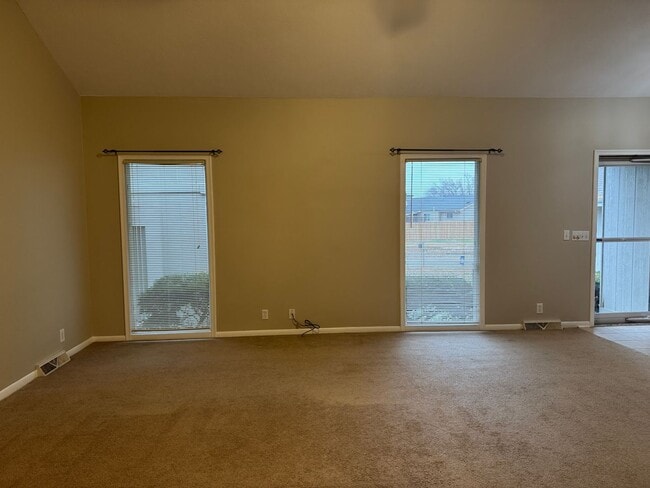 Photo - Updated Townhome in Willow Wood Near 120th & Blondo!