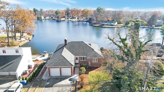 Building Photo - 192 Frenchtown Rd