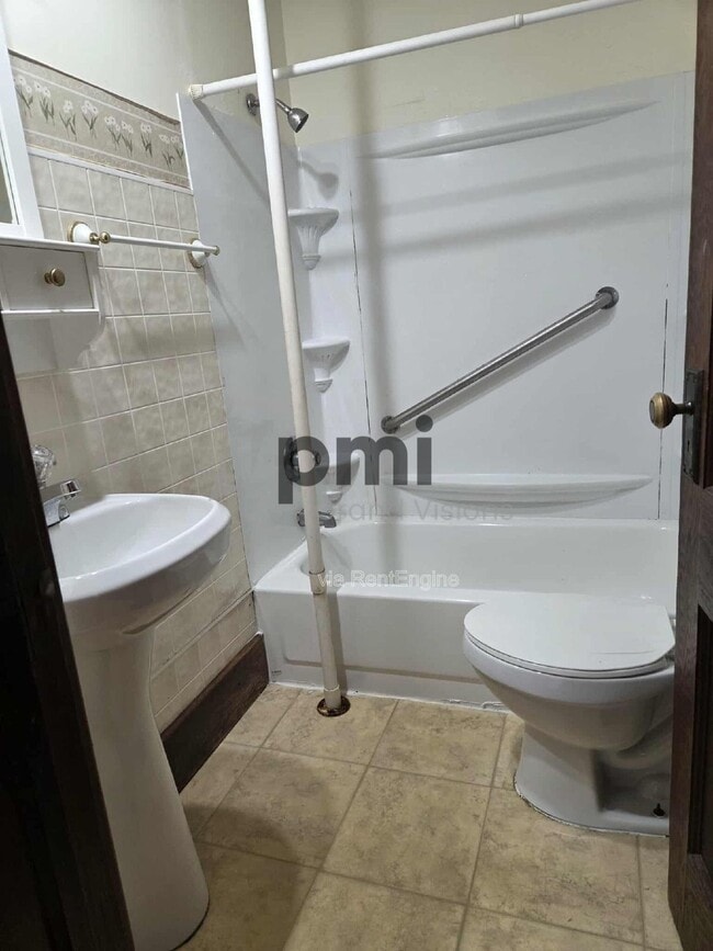 Photo - 1803 Madison Ave