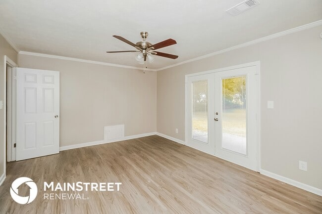 Photo - 6440 Connell Rd