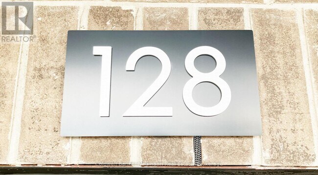 Photo - 42 Lowes Rd W