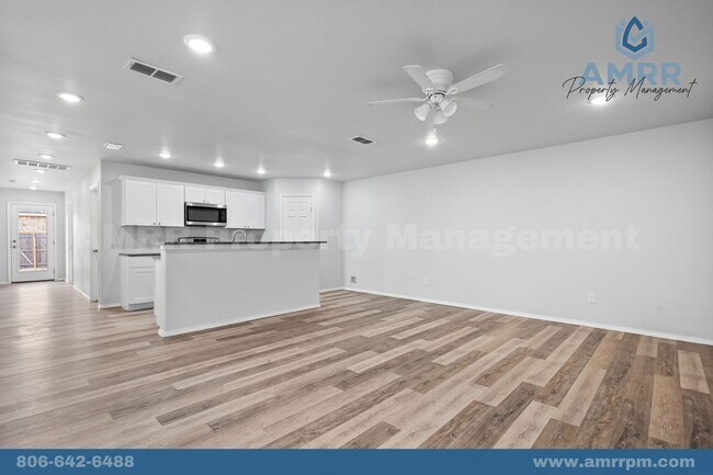 Photo - 1105 N Englewood Ave Unidad Lincoln 16 - 1105 Englewood Ave B
