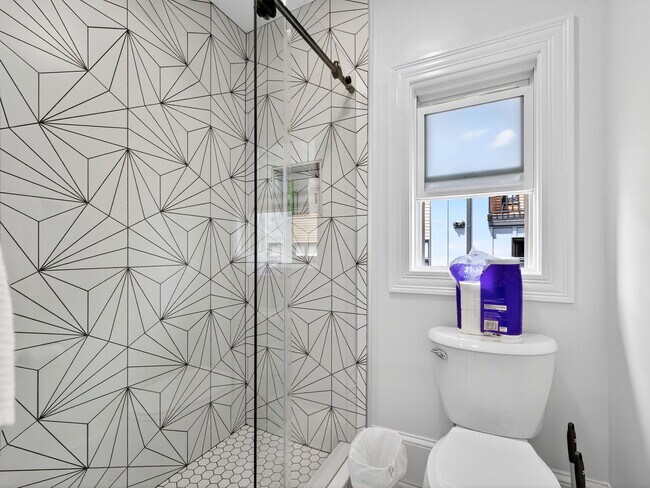 Photo - 256 Main St Unit 2