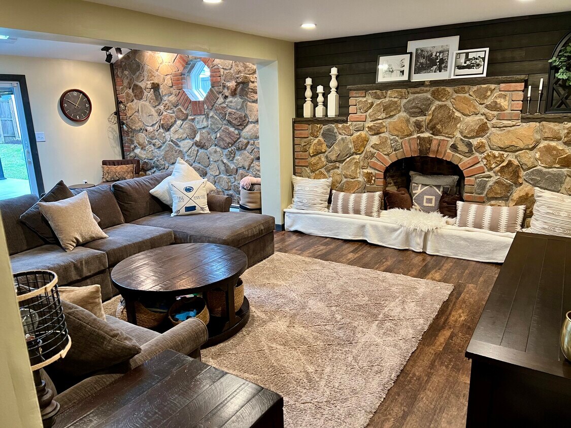 Living Room - 741 Marshall Dr (West Chester, PA)