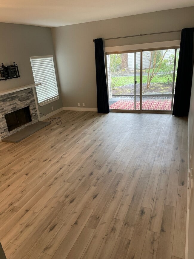 Photo - 10320 SW Trapper Ter Unit 10320