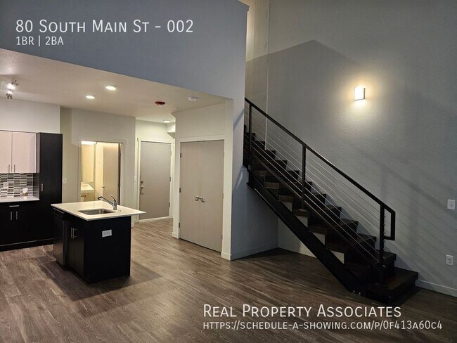 Photo - 80 South Main St Unidad 002