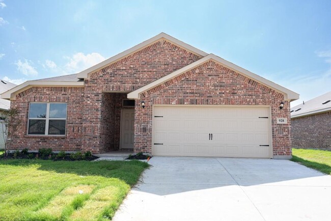 Stunning Single Family Home in Aubrey! - Stunning Single Family Home in Aubrey!