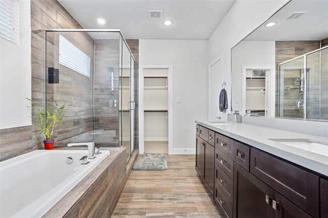 Building Photo - 317 Eado Park Cir