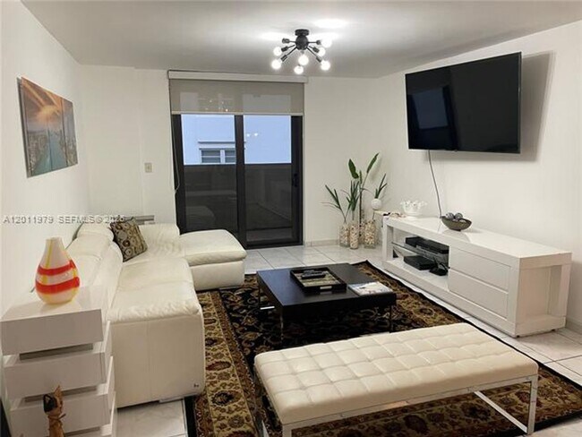 Photo - 1621 Collins Ave Unit 1621 Collins Ave # 707