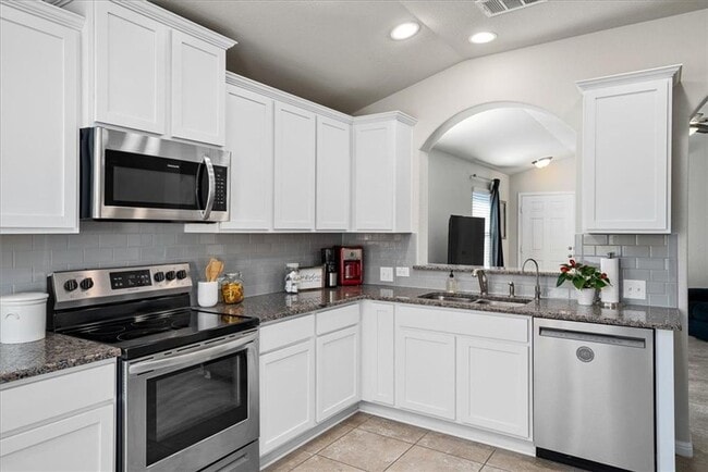 Photo - 3 Bedroom, 2 Bath, Single Story Home in Highland Park