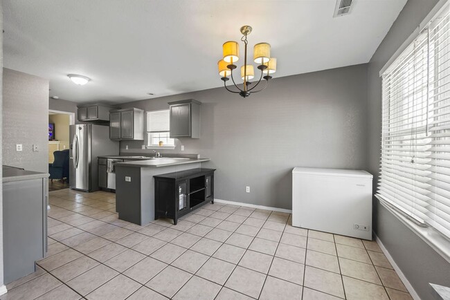 Photo - Spacious 3-Bedroom Home in Bentonville’s E...