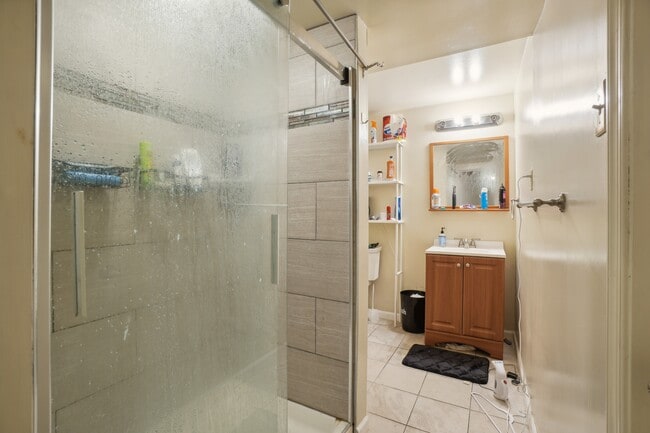 Photo - 4618 Harvard Rd