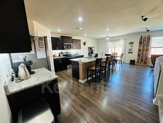 Photo - 104 Jesse Baker Ln