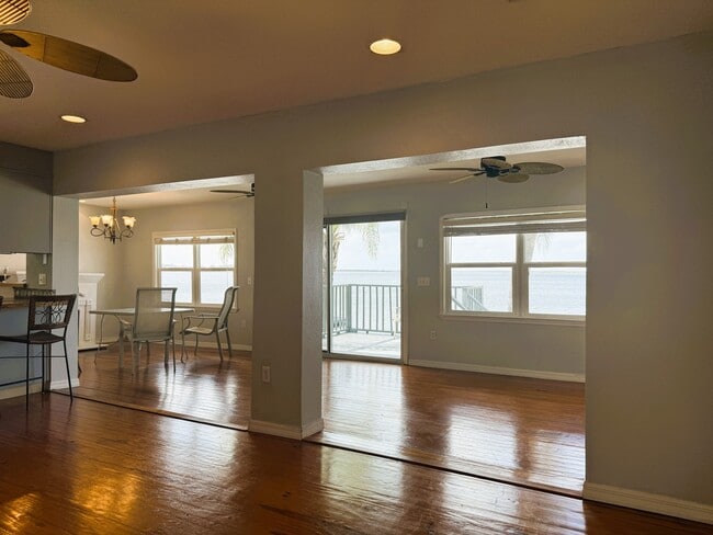 Photo - 1462 N Crooked Lake Dr