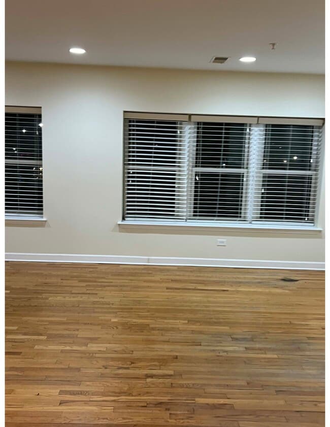 Photo - Lillie Plaza 412 Unit 2B