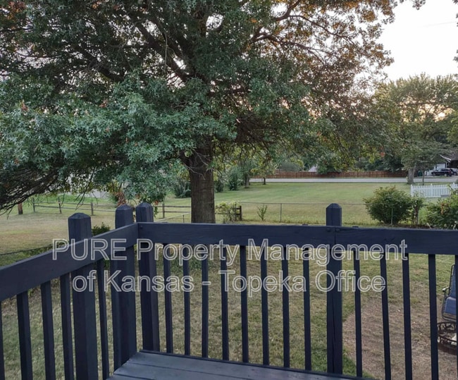 Photo - 111 Vista View Ct