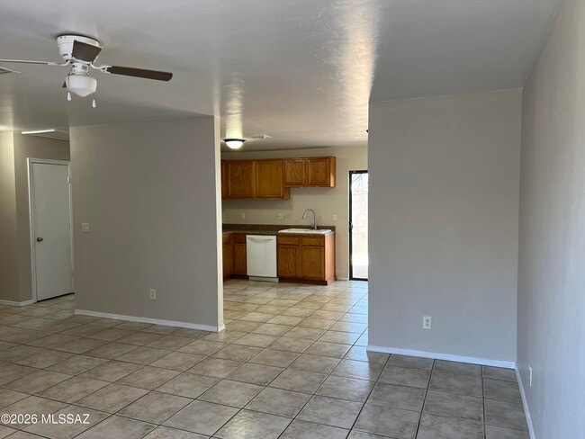 Photo - 113 W Corona Rd