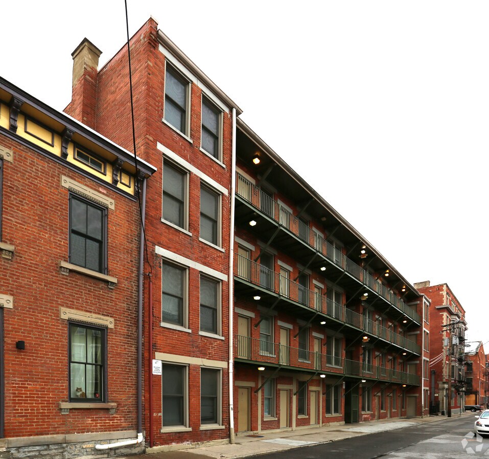 Photo - 1223 Republic St Apartments