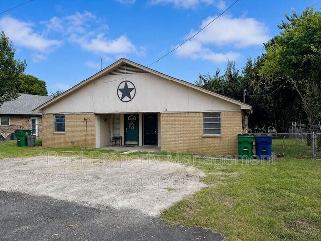 Photo - 112 Oak Hill Dr