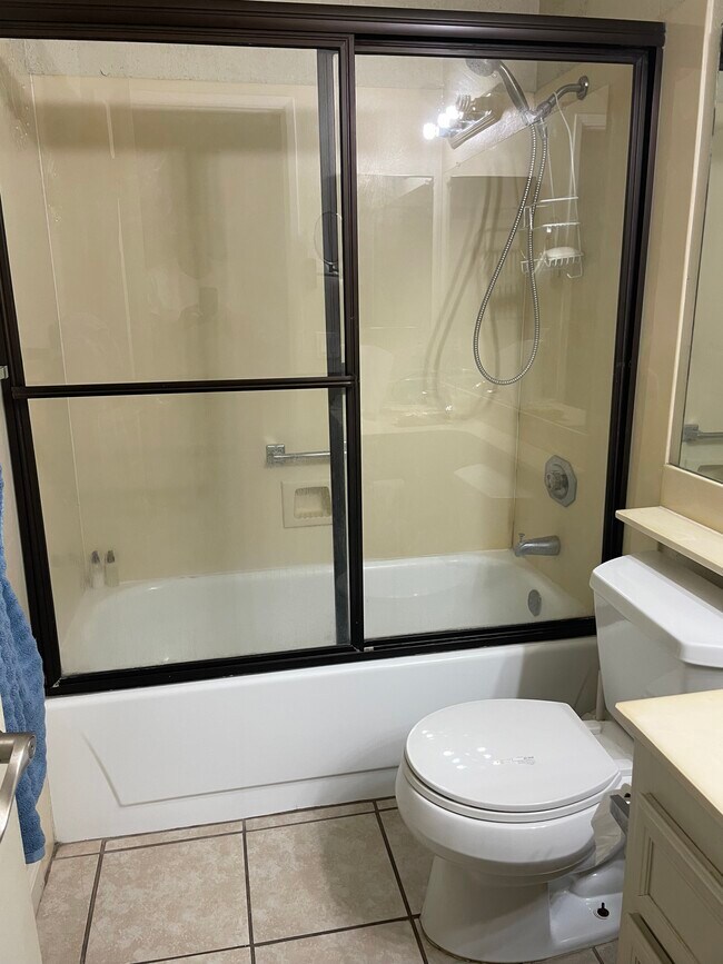 Photo - 406 Windjammer Cir Unit 406