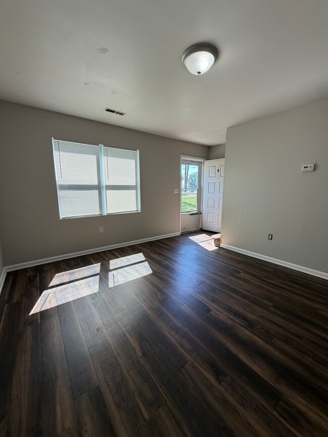 2900 Tuckaseegee Rd Unit B