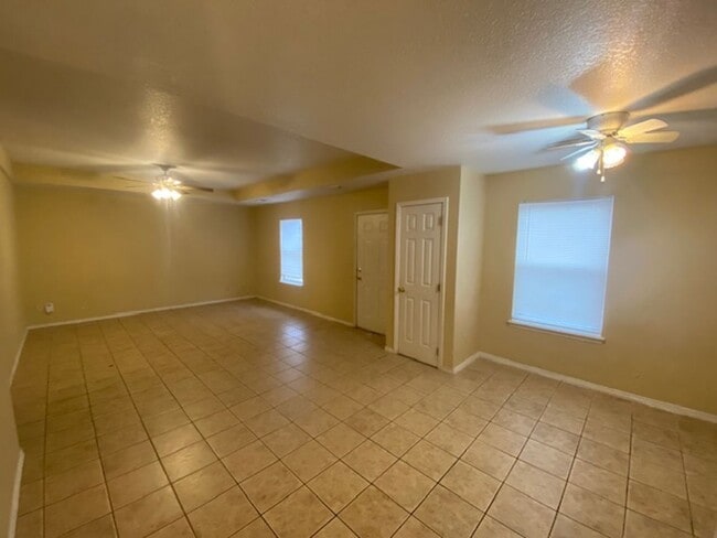 Photo - 381/383 N Main Ave Unit 383 N Main Ave