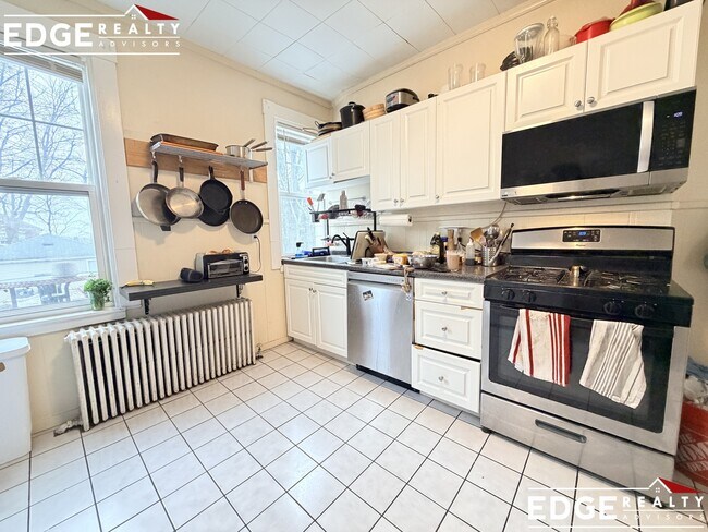 Photo - 17 Bennett St Unit 1