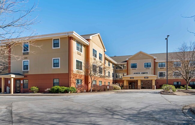 Building Photo - Furnished Studio-Pittsburgh - Monroeville Rental