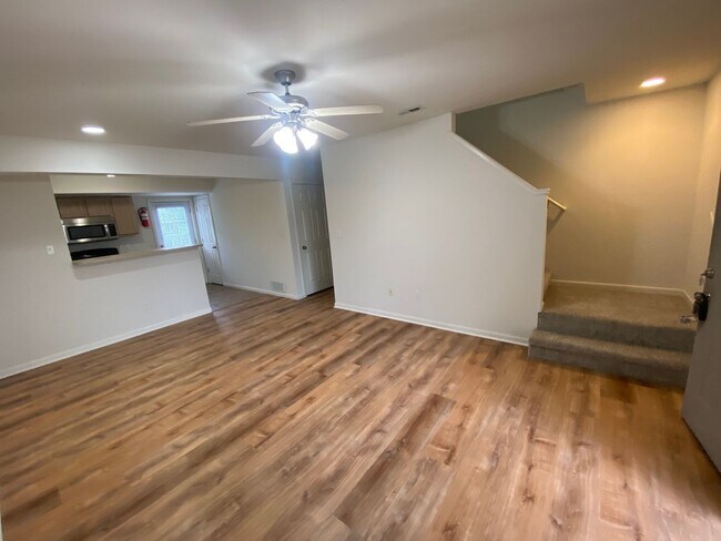 Photo - Spacious 4-Bedroom Home with 2-Car Garage in Columbia, MO