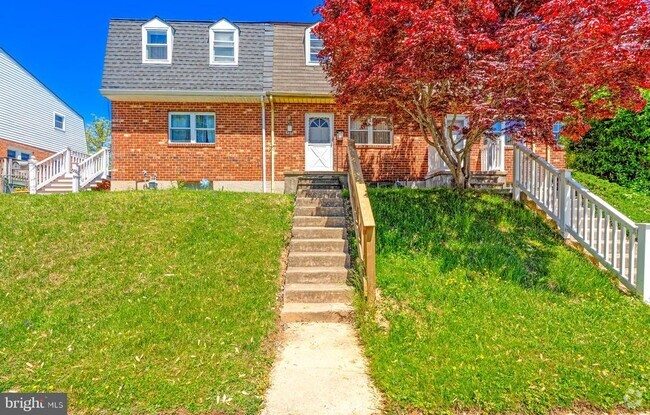 Building Photo - 727 Kingston Rd Rental
