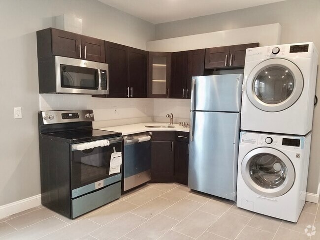 Building Photo - 424 Bowdoin St Unit 1 Rental
