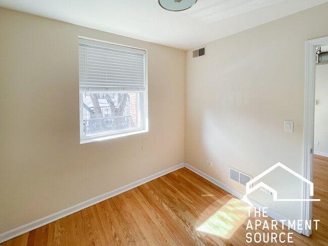 Photo - 2520 W Leland Ave Unit A3