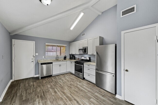 Photo - 10031 Spotted Horse Dr