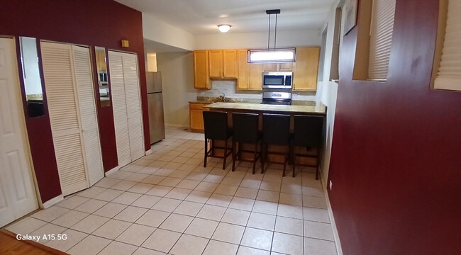 Photo - 1430 E 69th St