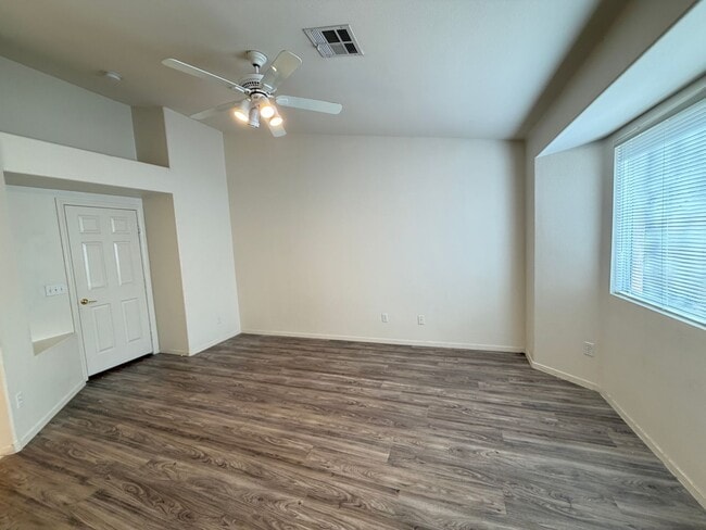 Photo - 9841 Double Rock Dr