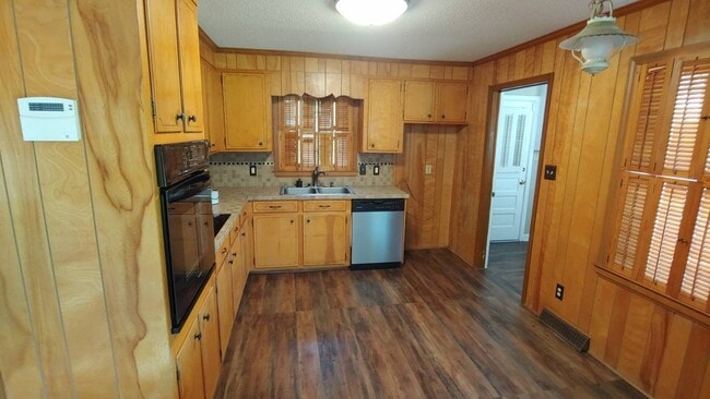 Photo - Exclusively offered by MUSE REALTY, LLC