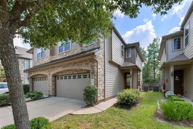 Photo - 23 Aventura Pl