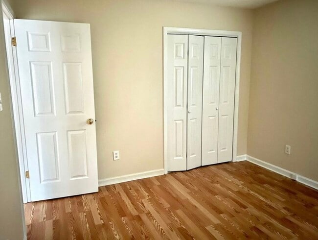 Photo - 111 Sunset Dr